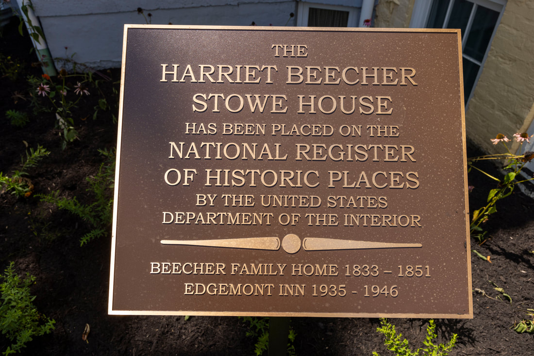 Harriet Beecher Stowe House from the front walkway